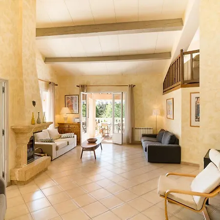 Villa Mas De Bouis - Views, Heated Pool, Xl 6 Bedroom, Ac, Nature, Beauty & Boules! Saint-Martin-de-Londres Exterior photo