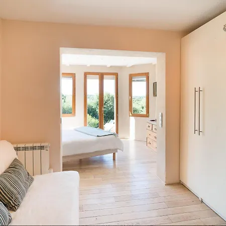 Villa Mas De Bouis - Views, Heated Pool, Xl 6 Bedroom, Ac, Nature, Beauty & Boules! Saint-Martin-de-Londres Exterior photo