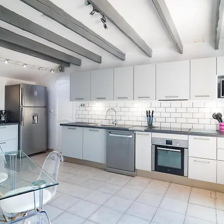 Villa Mas De Bouis - Views, Heated Pool, Xl 6 Bedroom, Ac, Nature, Beauty & Boules! Saint-Martin-de-Londres Exterior photo
