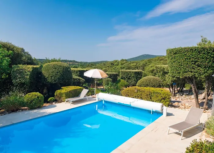 Villa Mas De Bouis - Views, Heated Pool, Xl 6 Bedroom, Ac, Nature, Beauty & Boules!