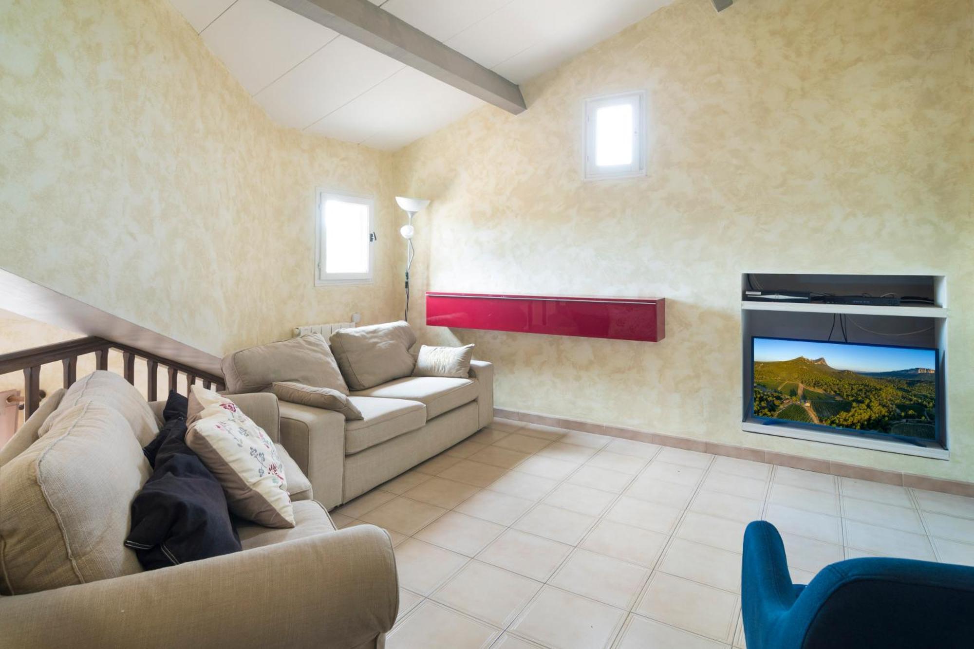 Mas De Bouis - Views, Heated Pool, Xl 6 Bedroom, Ac, Nature, Beauty & Boules! Villa *