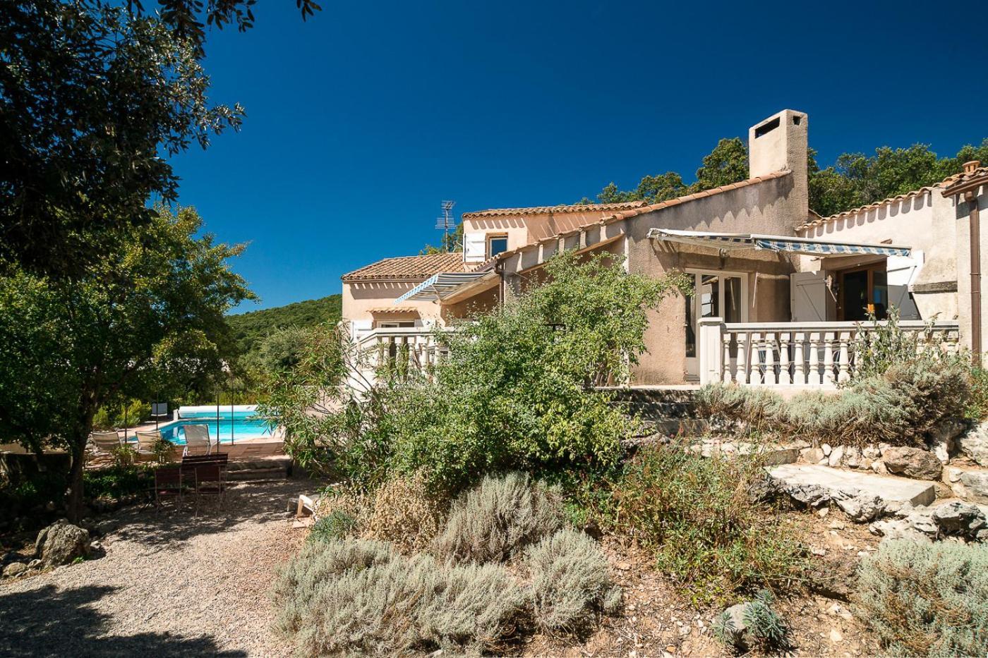 Mas De Bouis - Views, Heated Pool, Xl 6 Bedroom, Ac, Nature, Beauty & Boules! Villa