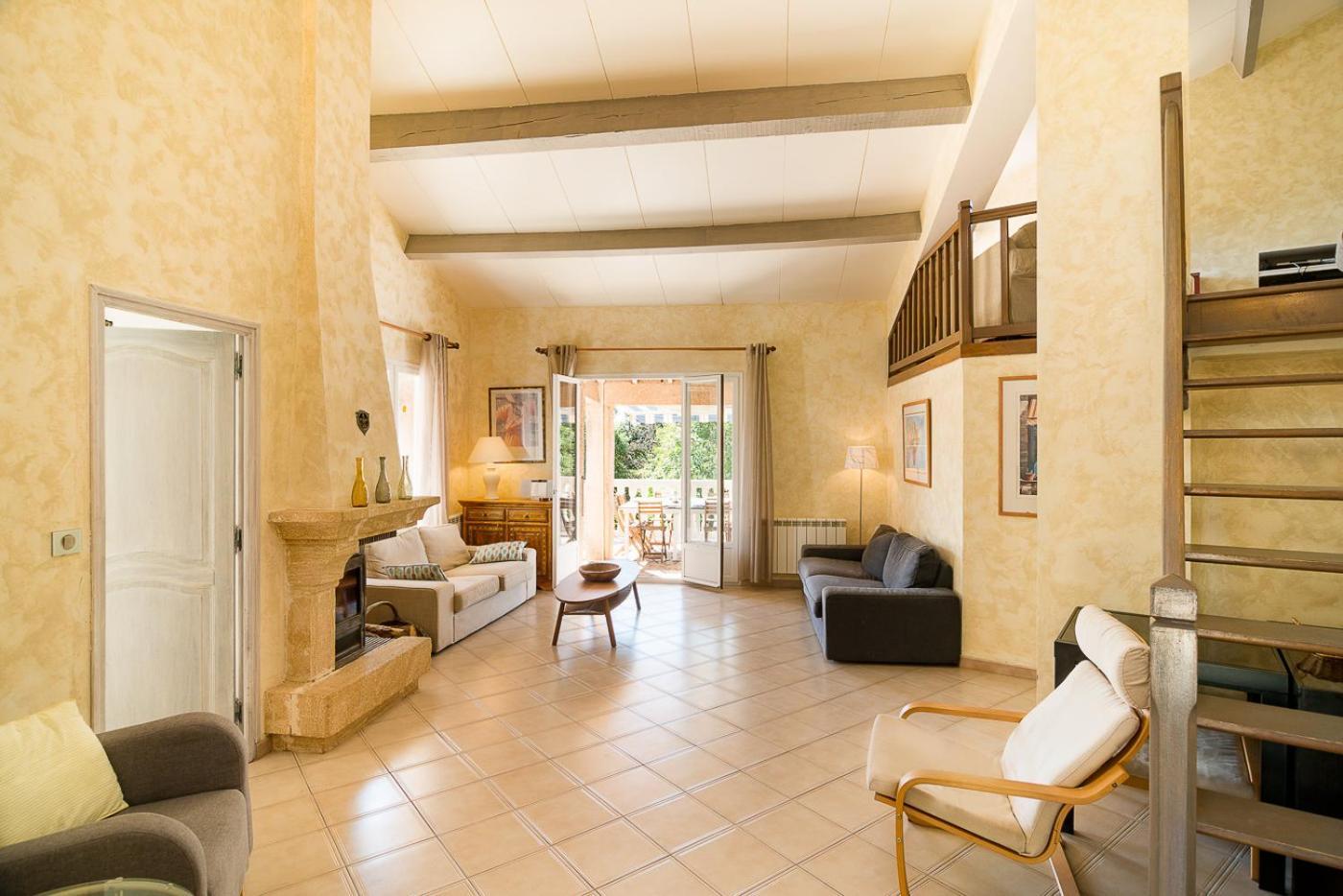 Mas De Bouis - Views, Heated Pool, Xl 6 Bedroom, Ac, Nature, Beauty & Boules! Villa Saint-Martin-de-Londres